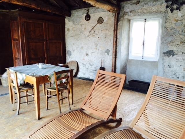 Apartamento Dal Picasass House Madonna Del Sasso Habitación foto