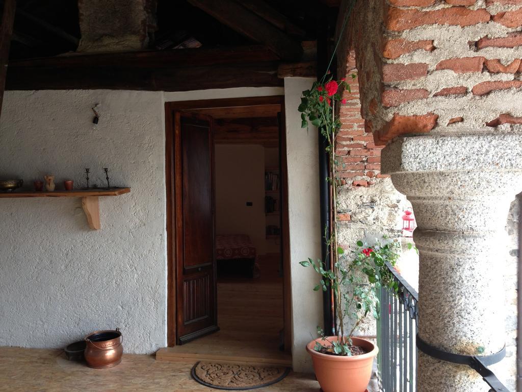 Apartamento Dal Picasass House Madonna Del Sasso Habitación foto